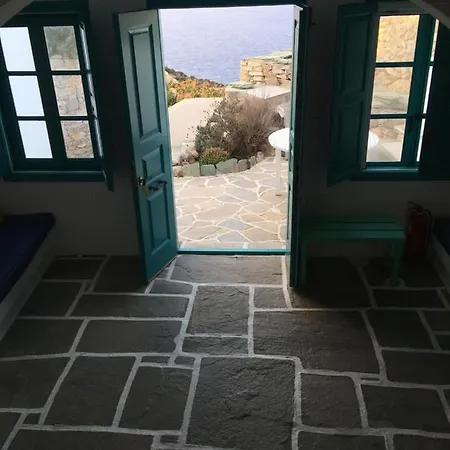 Kifines Ξενοδοχείο 2*